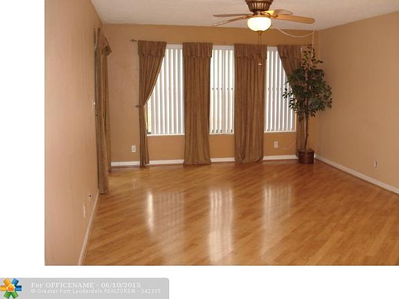 2nd image of 2313 S Cypress Bend Dr APT 224C