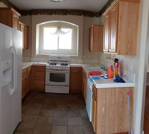 2nd image of 5029 Salt River Ave