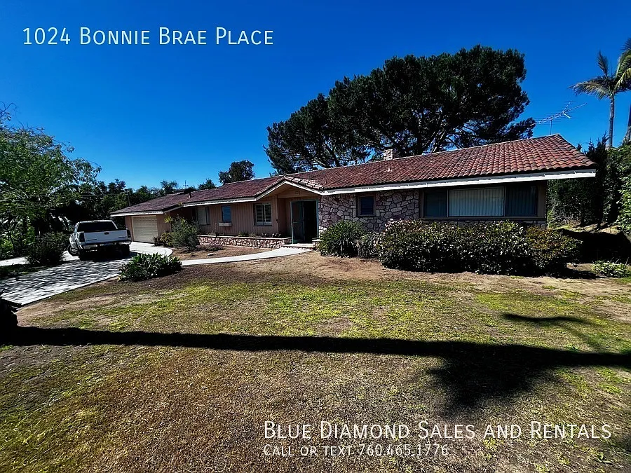 Building Photo - 1024 Bonnie Brae Pl