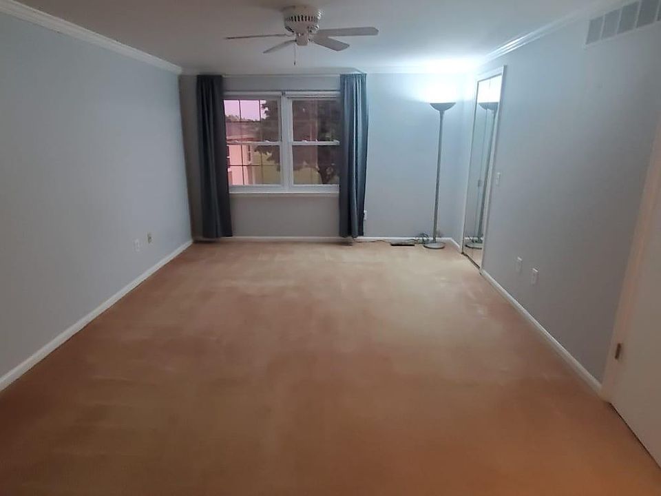 1st image of 21128 Glen Haven Cir W #11