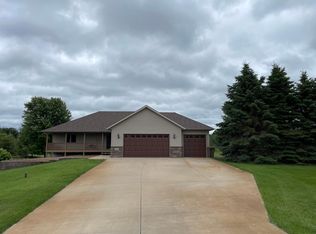 10831 286th Ave NW, Zimmerman, MN 55398