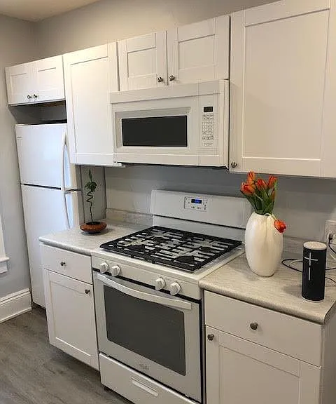 296 Hilldale Ave #1 — Photo 1