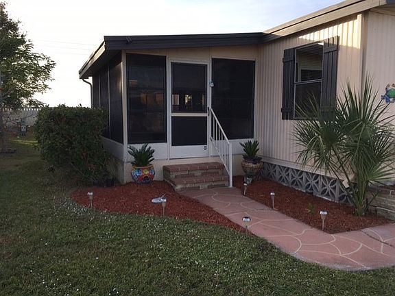 5th image of 2993 Bay Oaks Dr