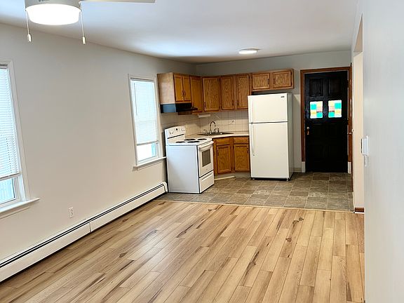 2nd image of 1035 Englewood Ave #B