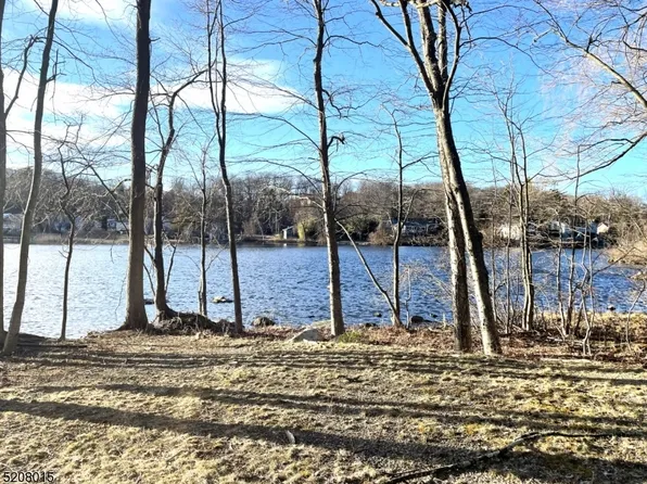 23 Up Mt Glen Lake, West Milford Twp., NJ 07480