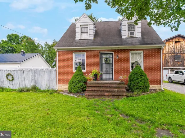 1265 Troy Hawk Run Hwy, Philipsburg, PA 16866