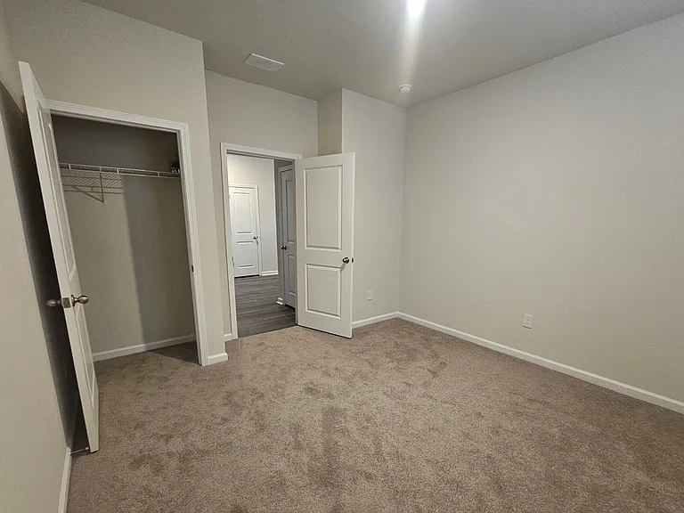 143 Honey Jar Way — Photo 24