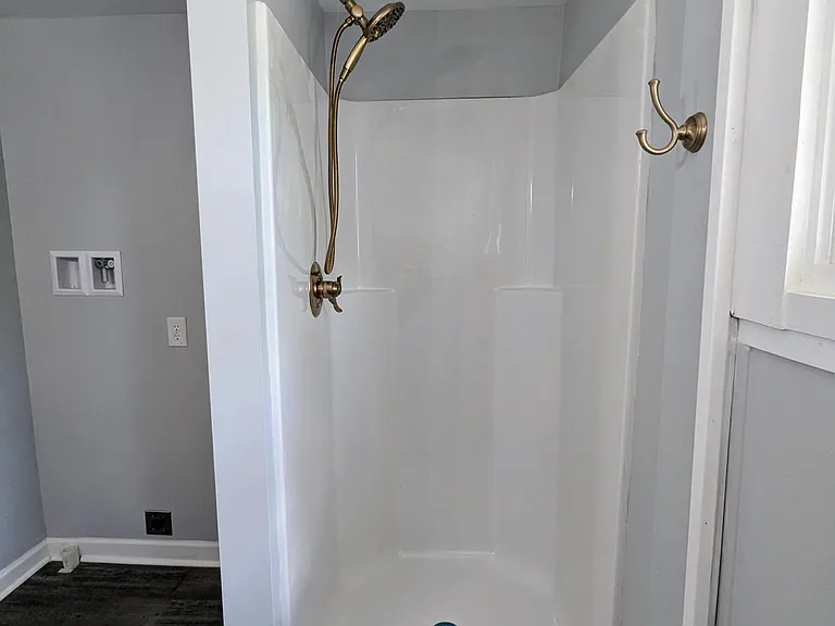 1004 S Beech St — Photo 24