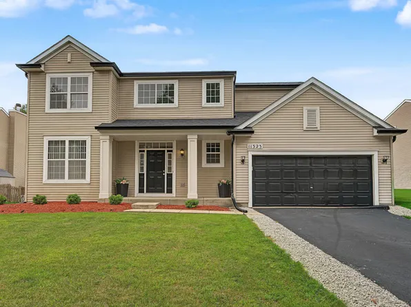 11323 S Glenbrook Cir, Plainfield, IL 60585