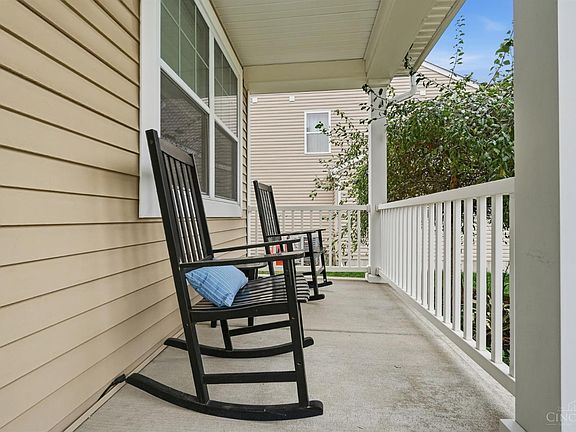 5th image of 2113 Prairie Clover Dr