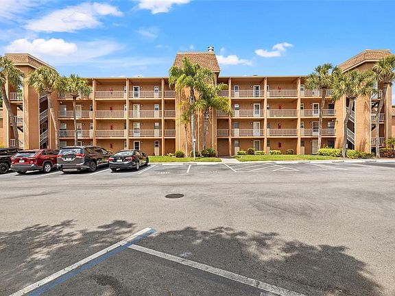 2nd image of 12760 Indian Rocks Rd APT 107