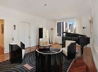 333 E 57th St APT 10B, New York, NY