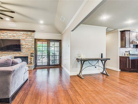 5th image of 12959 Pennystone Dr