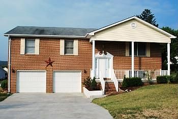 1st image of 1175 River Bend Ct