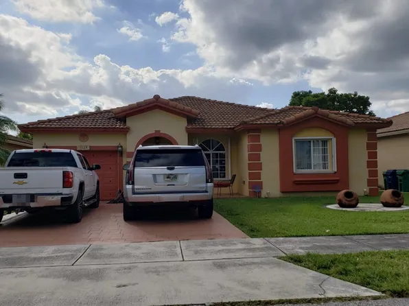 9114 SW 162nd Pl, Miami, FL 33196