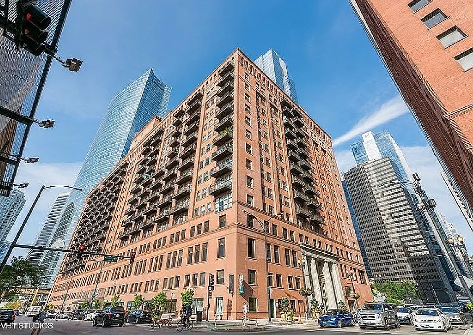 1st image of 165 N Canal St APT 605