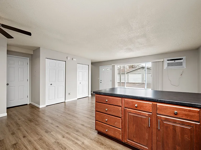 Silvan Townhomes — Photo 6