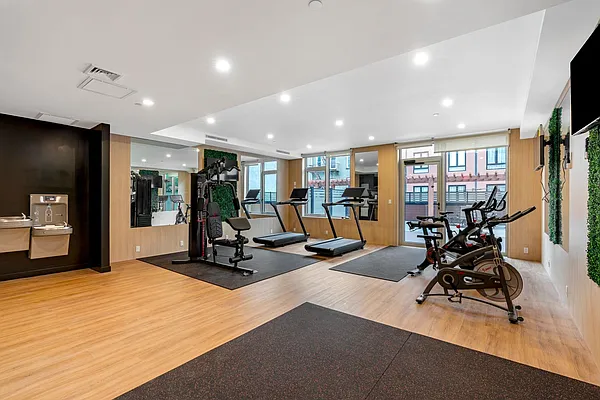 Rented by Compass | media 10