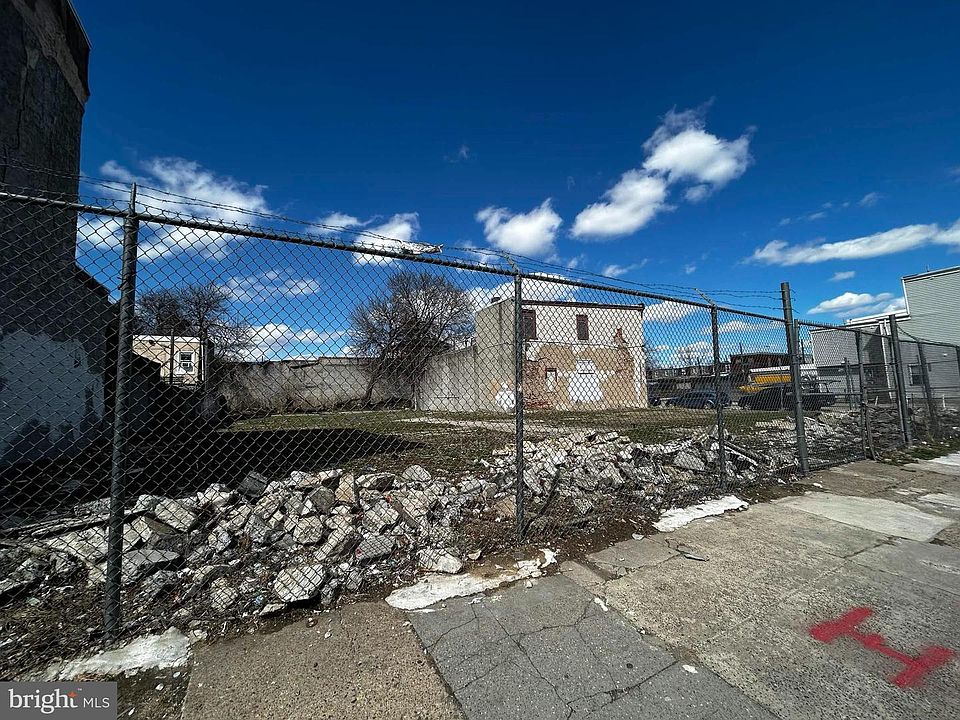 2nd image of 3020 Frankford Ave