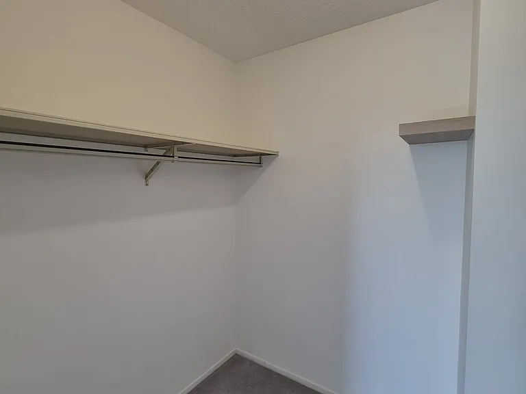 318 Lorry Greenberg Dr #322 — Photo 24