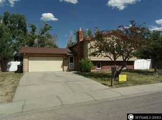 561 Wind River Ave, Casper, WY 82609