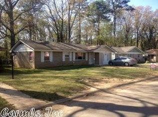 46 Southern Oaks Dr, Little Rock, AR 72209