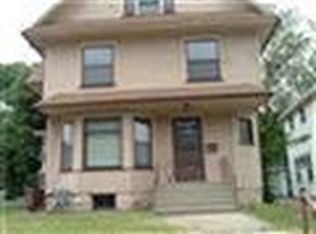 450 S West Ave, Freeport, IL 61032