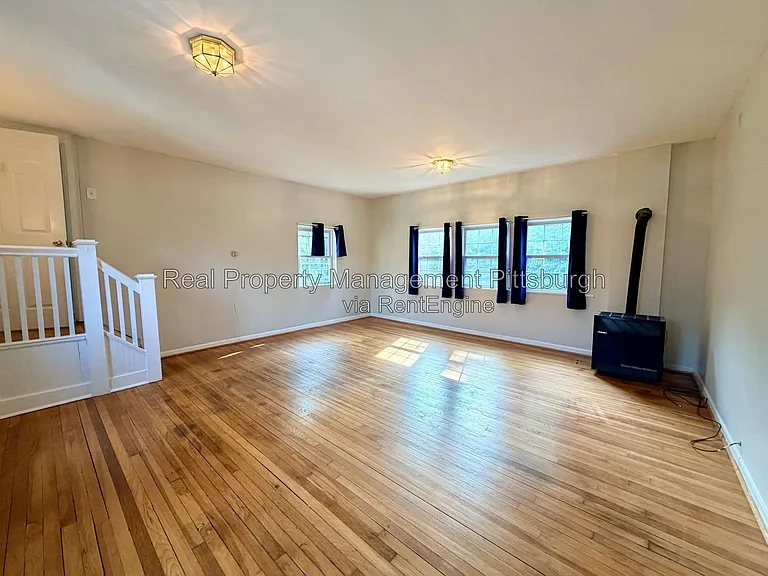 113 Bayard Pl — Photo 9