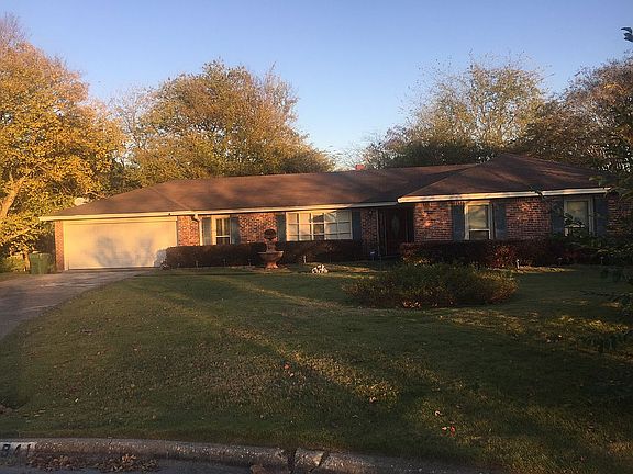 4th image of 1941 Green Acres Ct