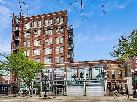 2nd image of 1515 N Wells St APT 5A