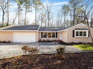 3204 Hunts Bridge Ct, Midlothian, VA 23112