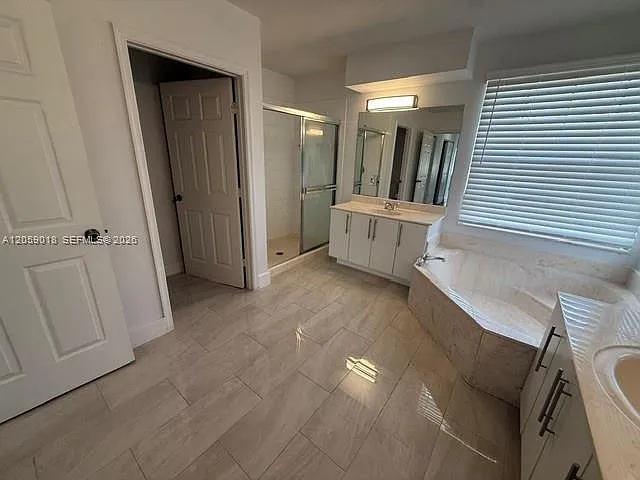 5402 NW 120th Ave — Photo 11