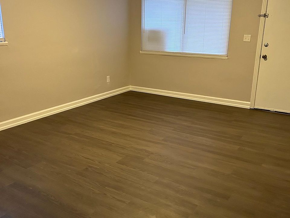 1st image of 4823 Andalusia Ln