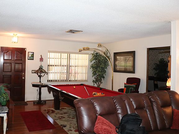 5th image of 1515 Country Oaks Blvd