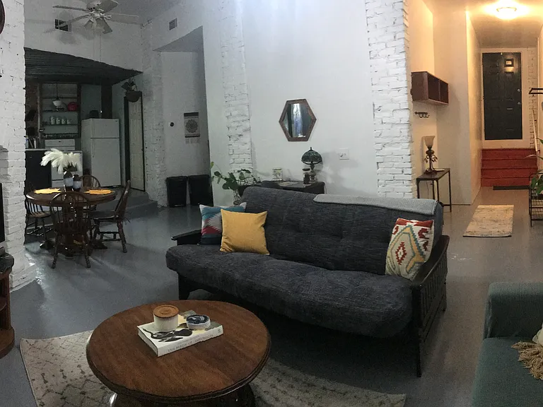 544 Boulevard — Photo 1