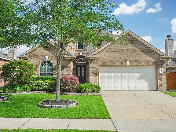 4th image of 21555 Barrett Knolls Dr