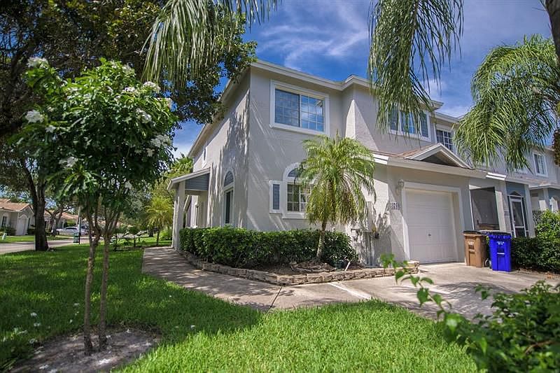 1st image of 4789 SW 13th Pl #4789