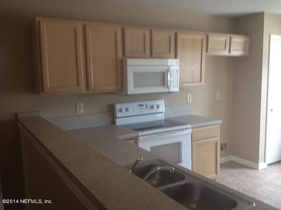3rd image of 2762 McCormick Woods Dr