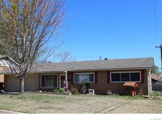 352 SE Queenstown Ave, Bartlesville, OK 74006