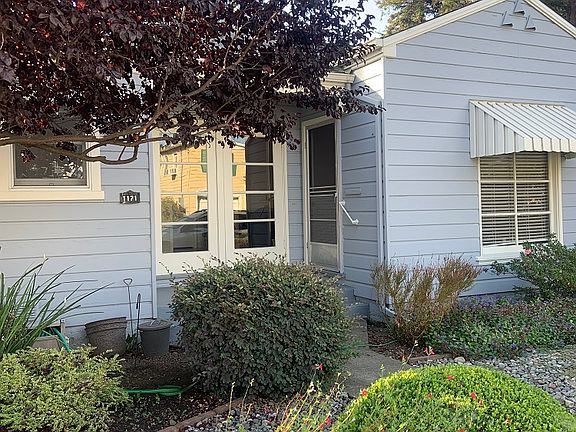 3rd image of 1171 Legion Ave