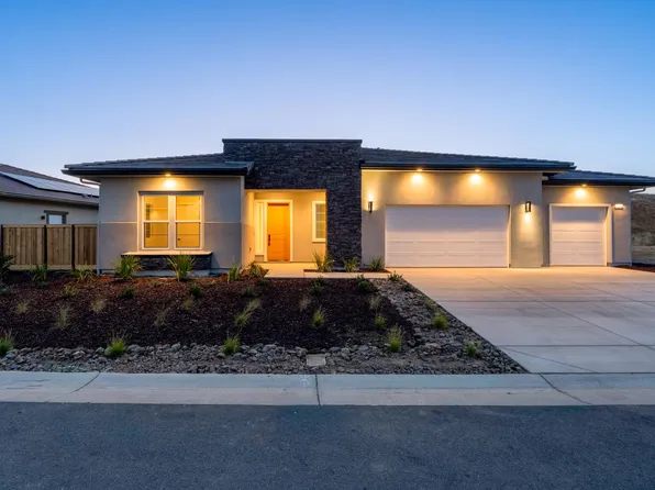 8257 Iron Creek Dr, Friant, CA 93626