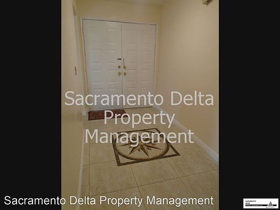 2nd image of 8035 Tierra Wood Way