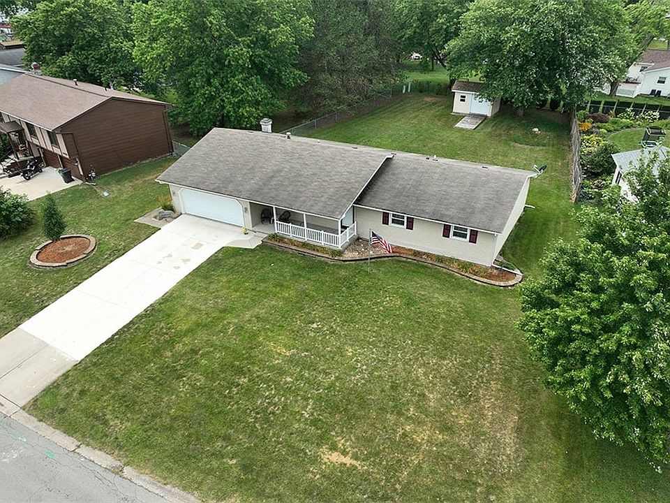 1445 N Wildwood Dr, Mt Zion, IL 62549 Zillow