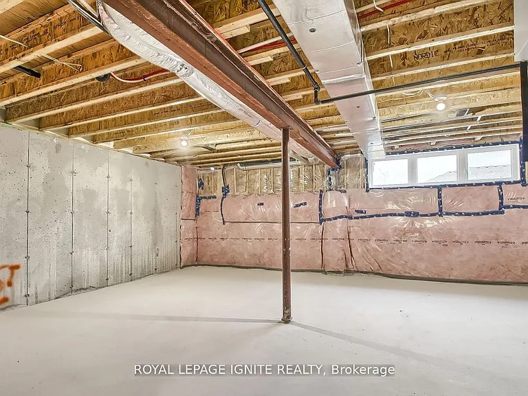 1079 Cameo St — Photo 24