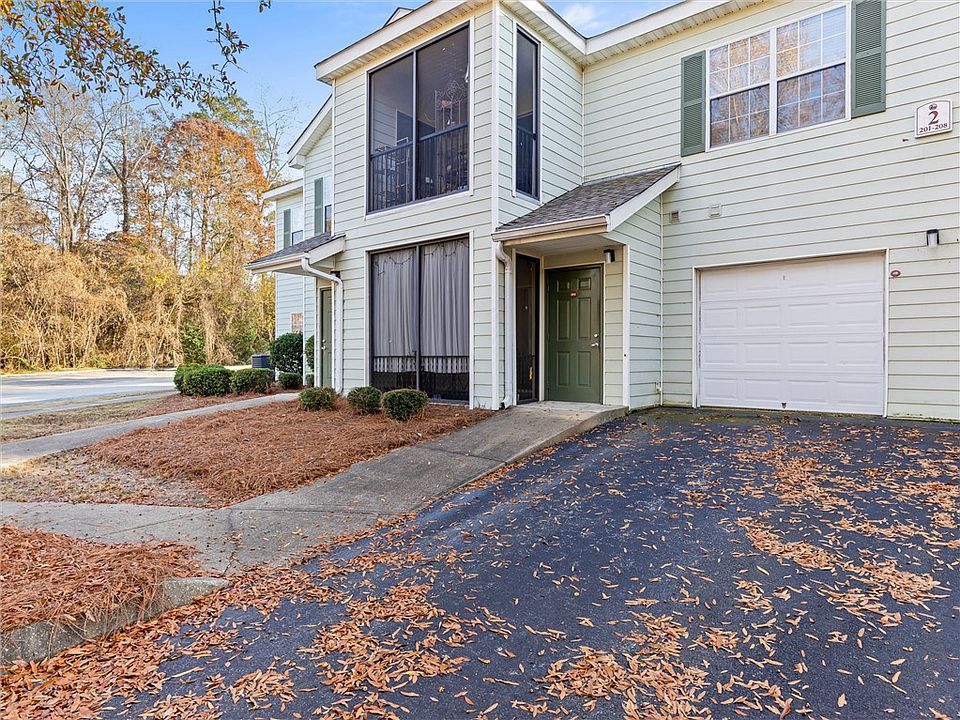 1st image of 447 W Longleaf Dr APT 203