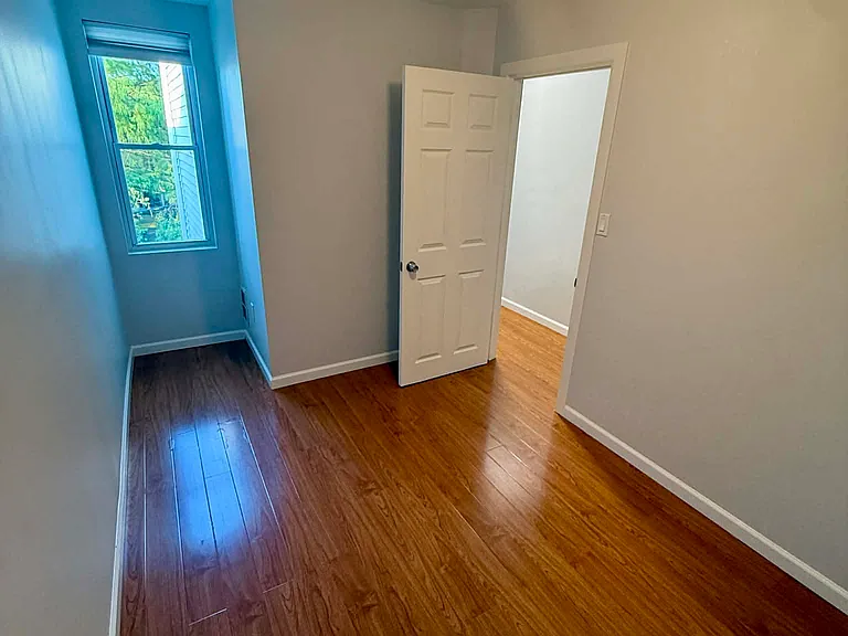 Back bedroom