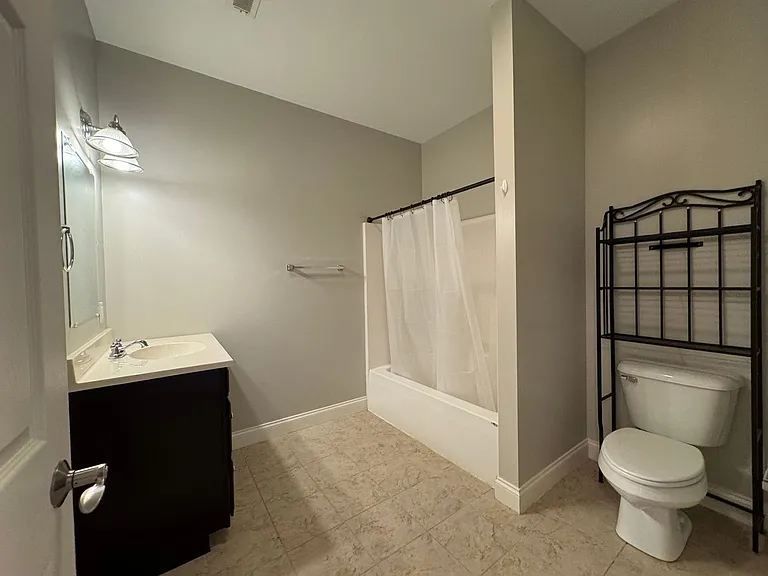 111 Butler Dr — Photo 27
