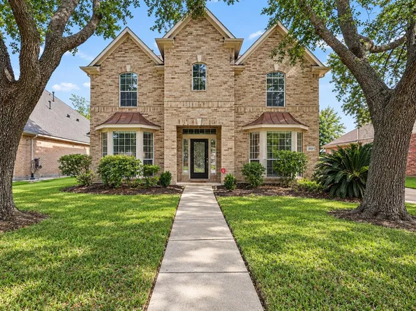 8519 Colonial Falls Ln, Humble, TX 77396