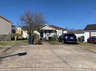 2700 Pine Ridge Dr, Nashville, TN 37207