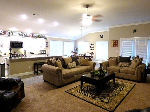 5th image of 6717 Cowboy Dr